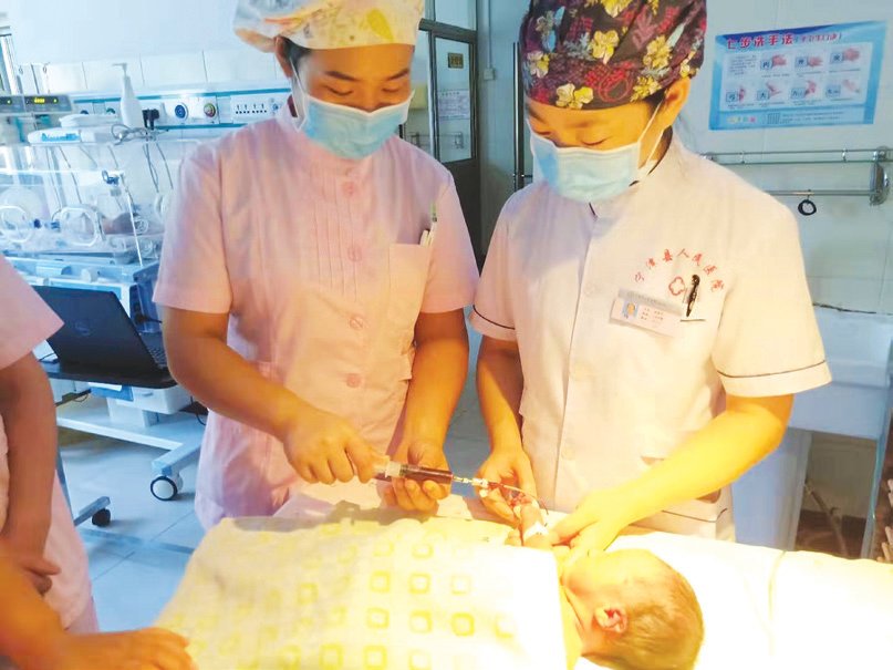 泸西县妇婴监护型护送